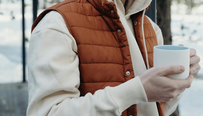 通勤马甲，年轻人的“新工服”