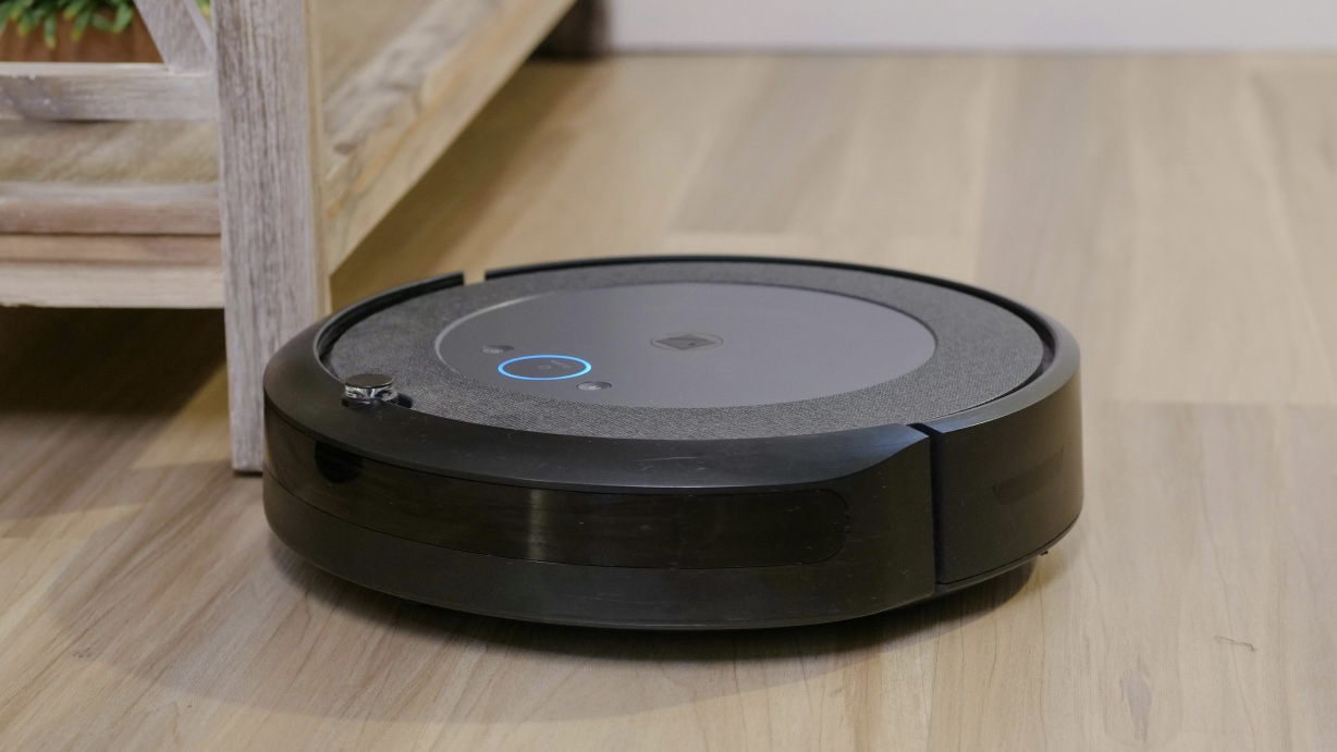 扫地机鼻祖，被谁卷死了？