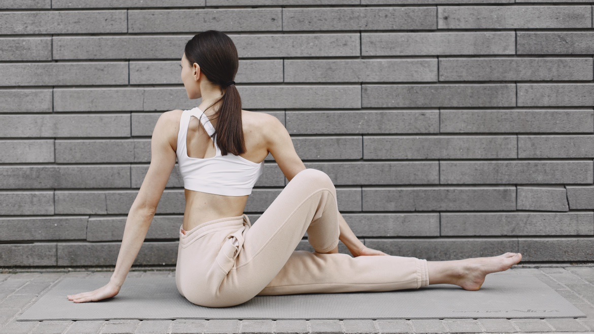 alo敲定中国首店，露露乐蒙最大对手来晚了吗？