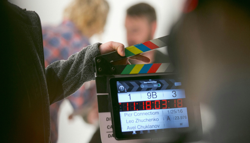 2026短剧春节档：爆款缺失与商业化加速